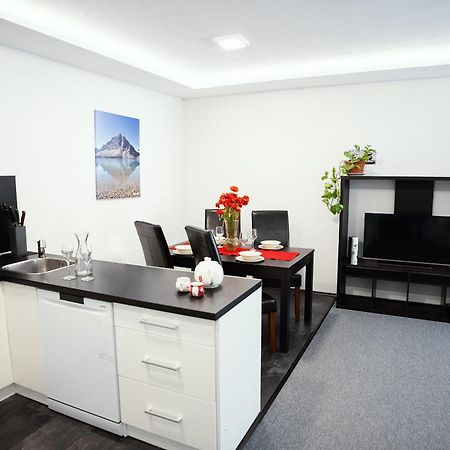 Apartmany Banff Bešeňová エクステリア 写真