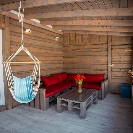 Apartmany Banff Bešeňová エクステリア 写真