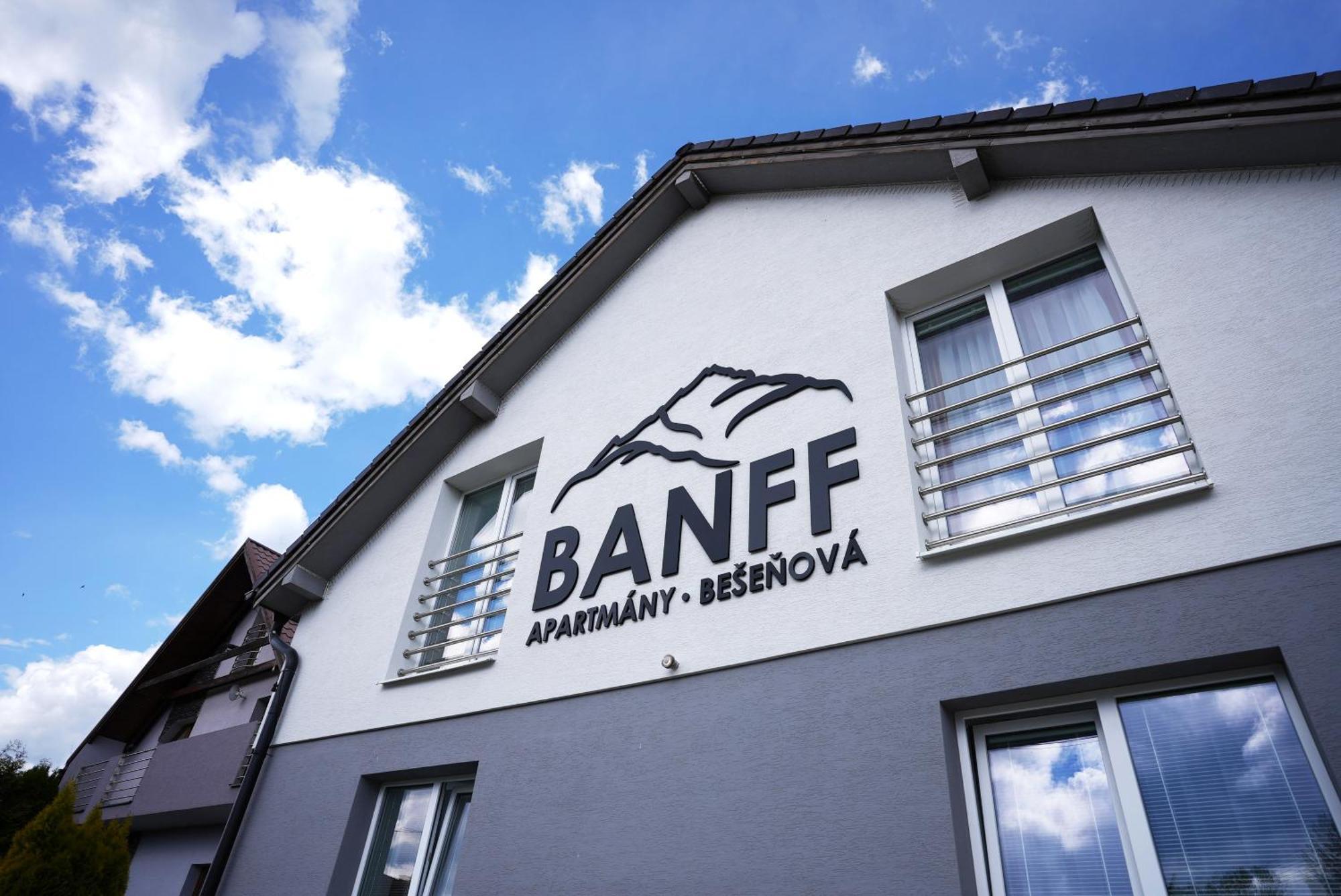 Apartmany Banff Bešeňová エクステリア 写真