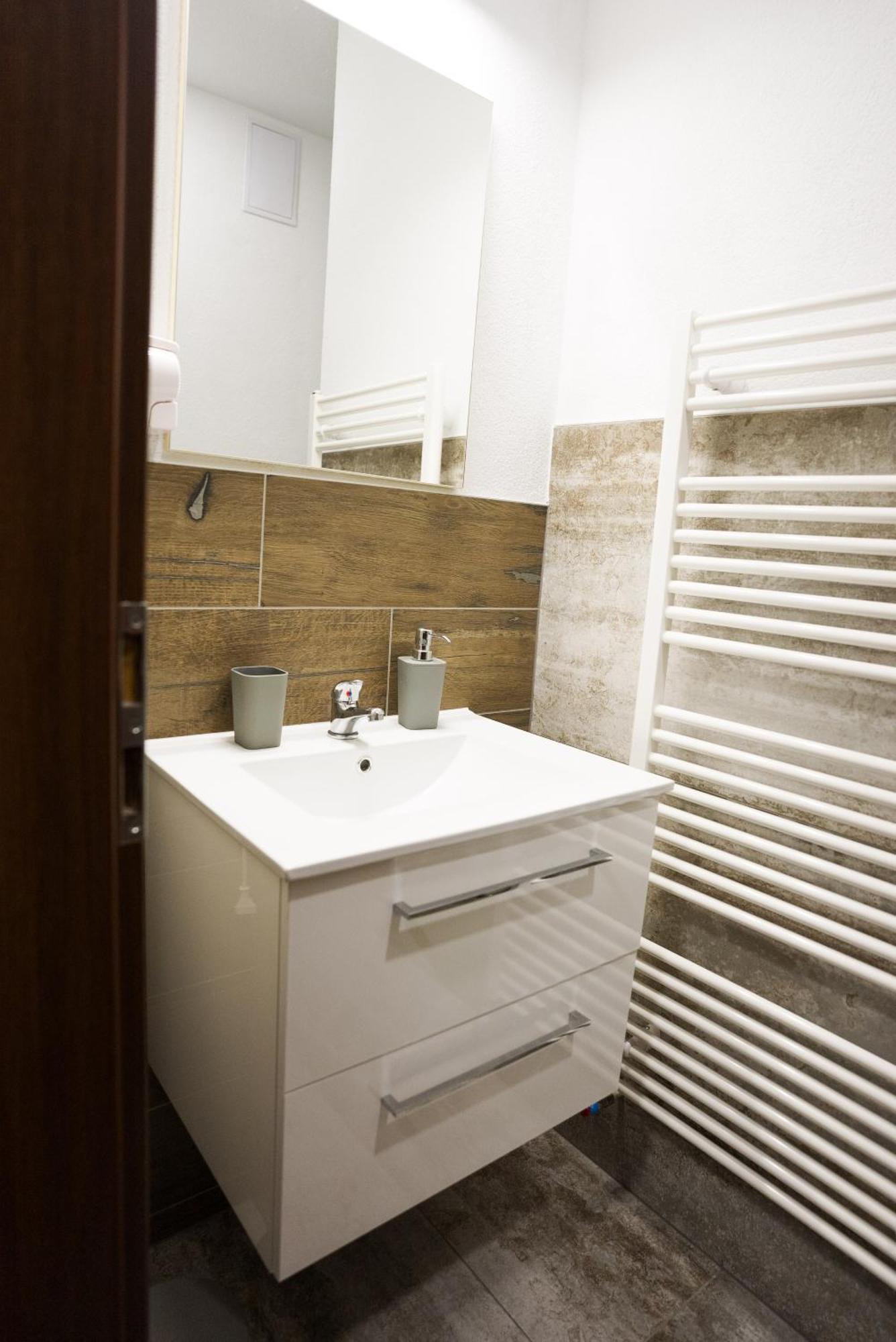 Apartmany Banff Bešeňová エクステリア 写真