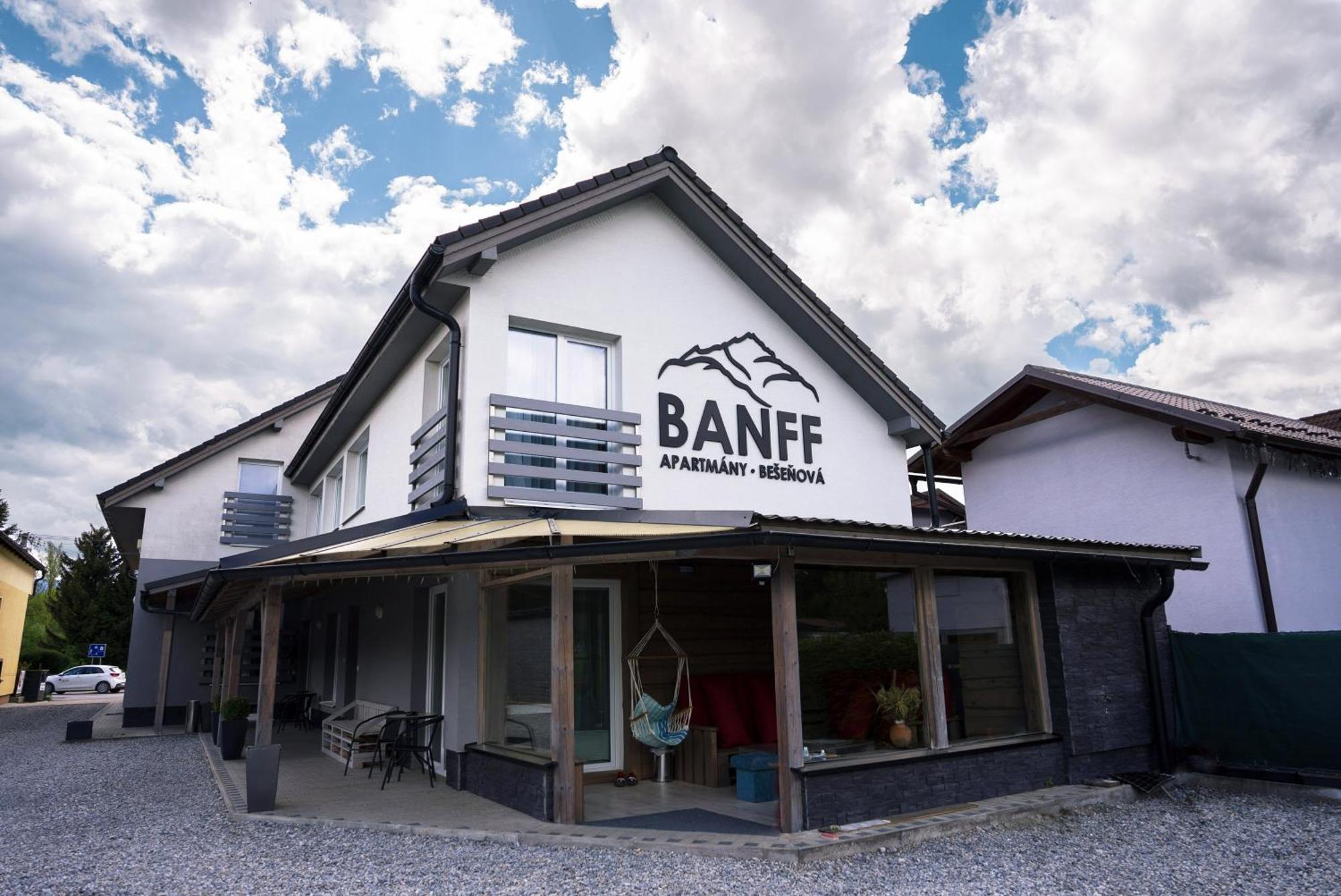 Apartmany Banff Bešeňová エクステリア 写真