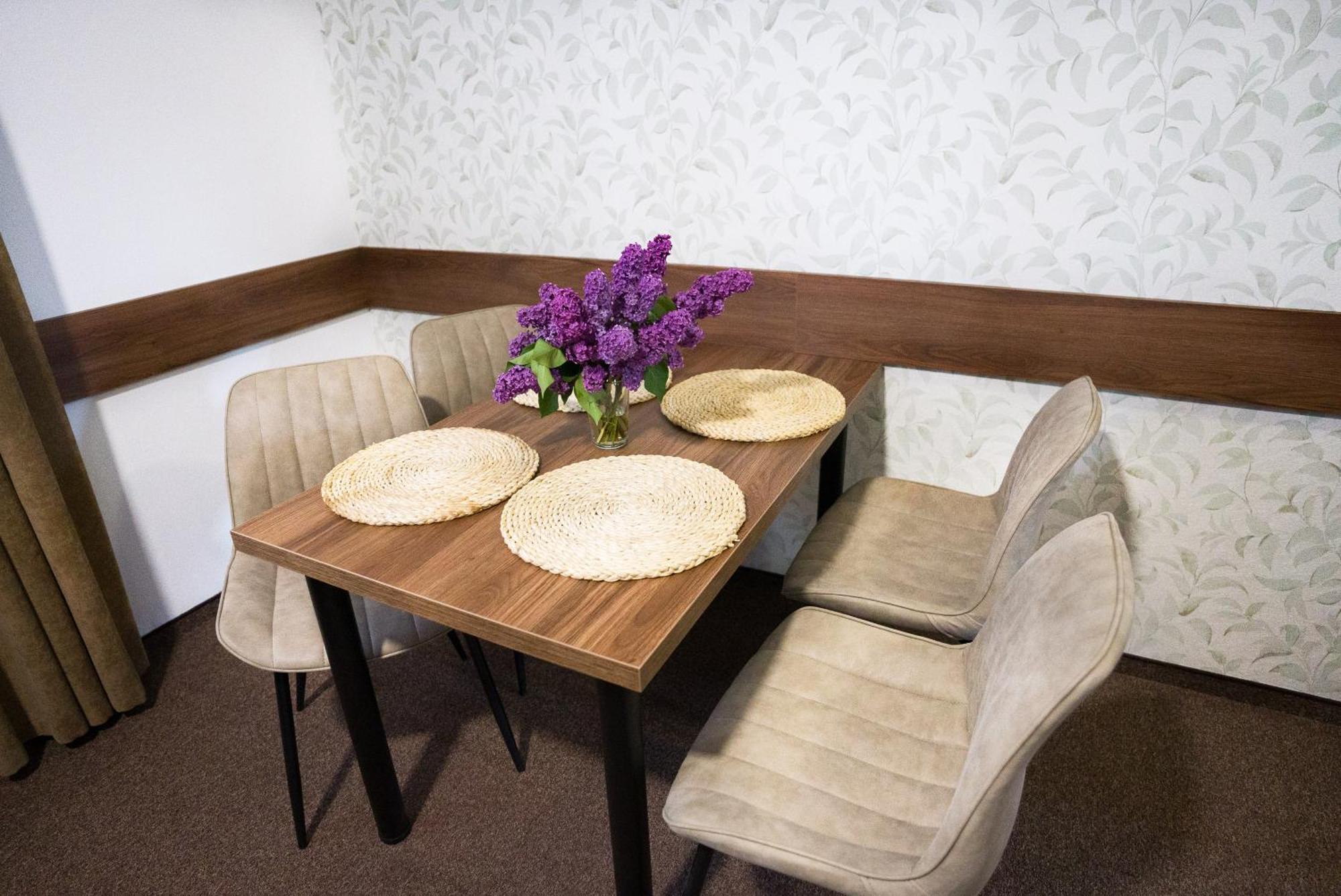 Apartmany Banff Bešeňová エクステリア 写真
