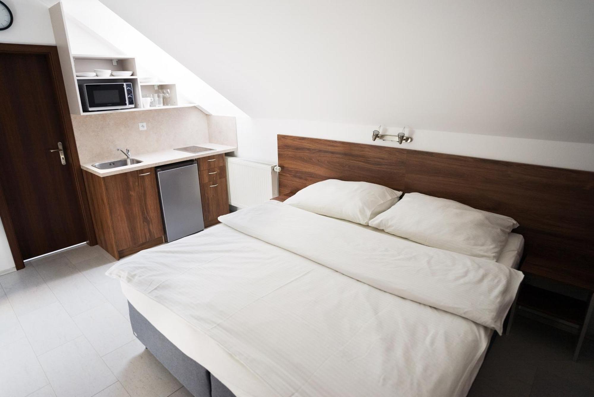 Apartmany Banff Bešeňová エクステリア 写真