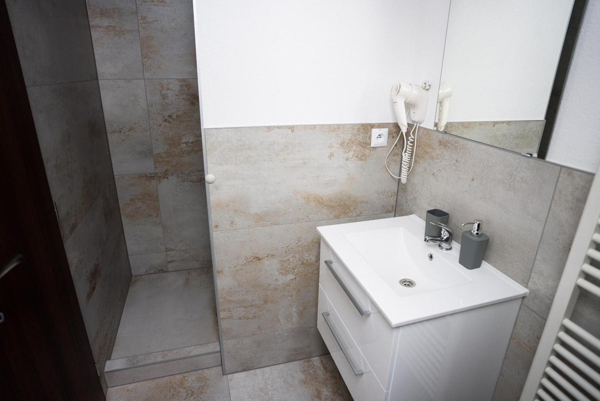 Apartmany Banff Bešeňová エクステリア 写真